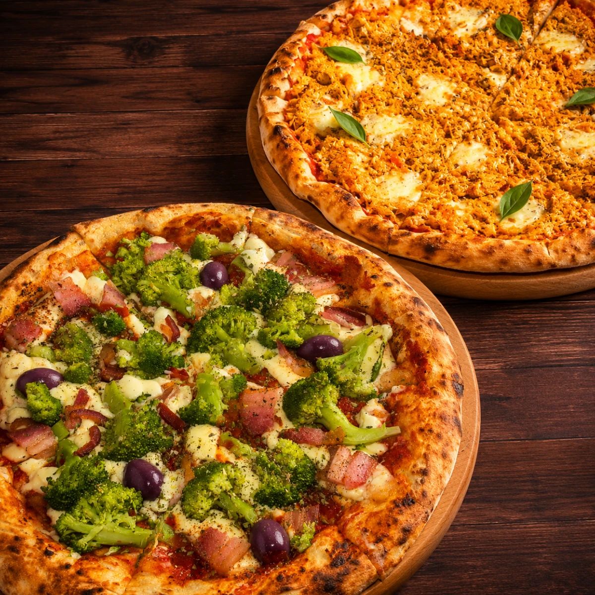 Pizza em Dobro: Duas Pizzas Grandes. 