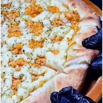 COMBO: Duas Pizzas Grandes + Refri 2L