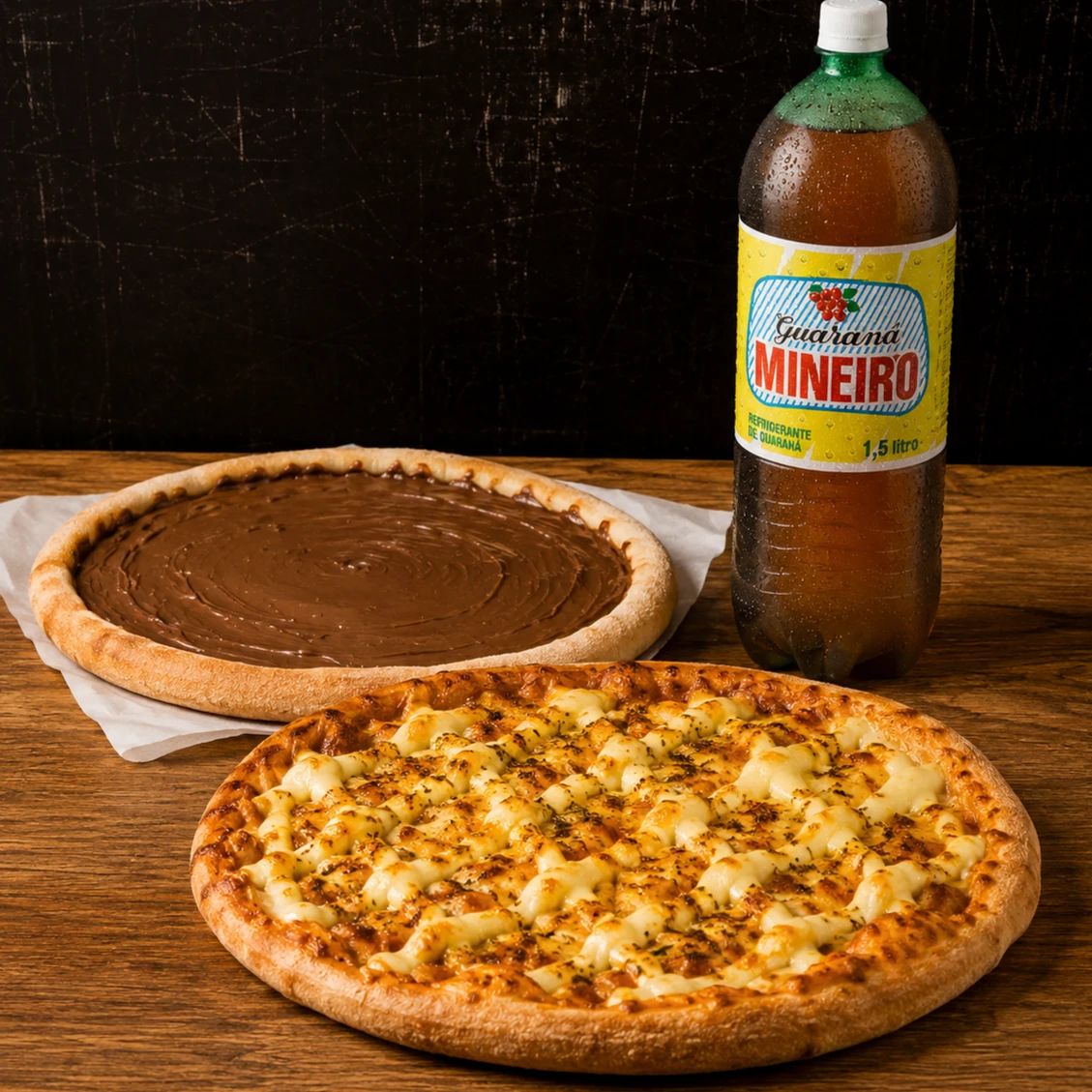 Combo: Pizza Grande + Pizza Grande Doce + Refri 1,5L