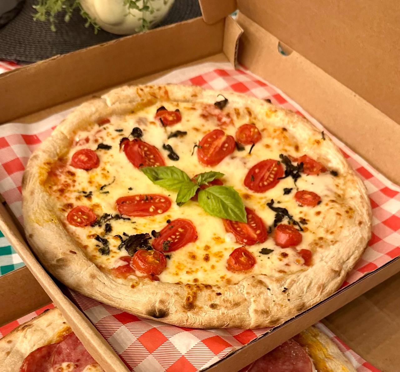 Pizza em Dobro + Refri 2L